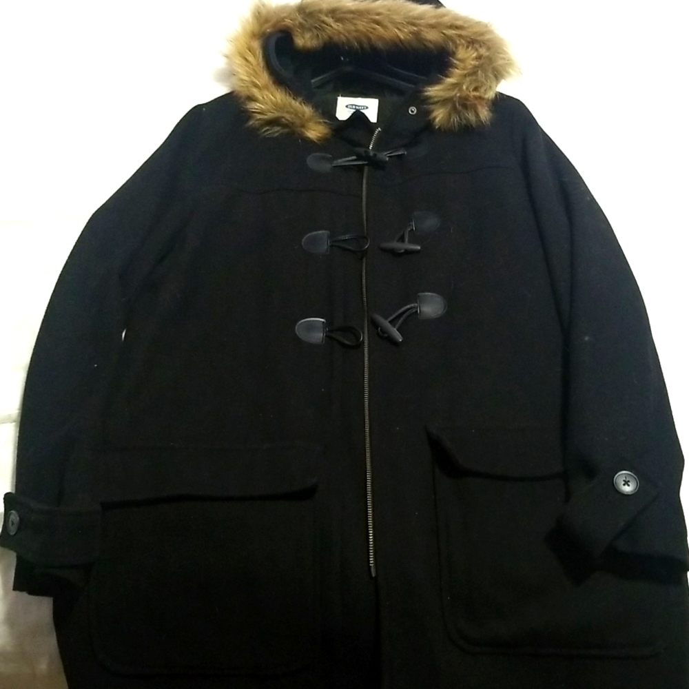Old navy black wool coat with fur on hood size lg tall